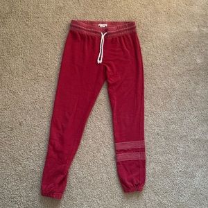 Billabong Women’s Beachy Sweatpants. Red color, Size Small